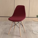 Pokrowiec na krzesło skandynaswkie Wine Red, kolor wino